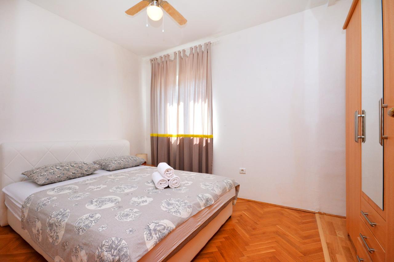 Villa Paris Нечуям Екстер'єр фото