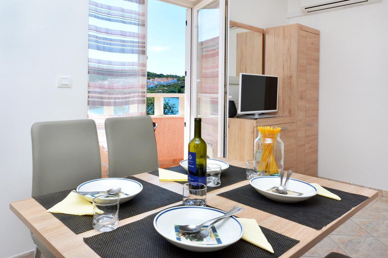 Villa Paris Нечуям Екстер'єр фото