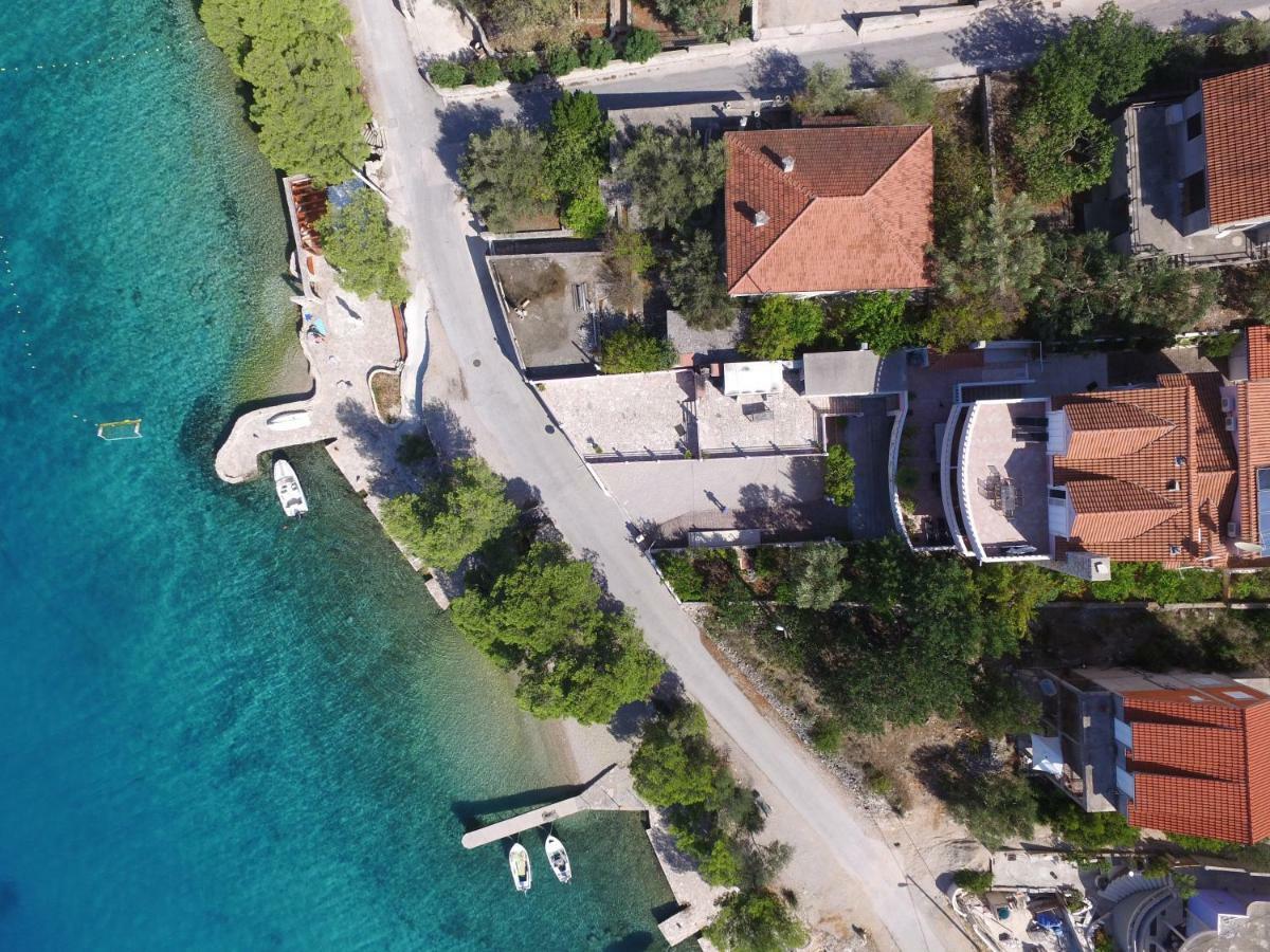 Villa Paris Нечуям Екстер'єр фото
